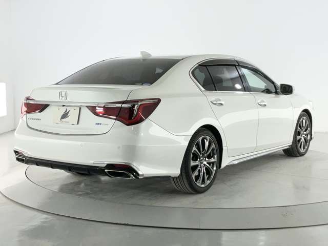 HONDA LEGEND HYBRID 2019 Image 31