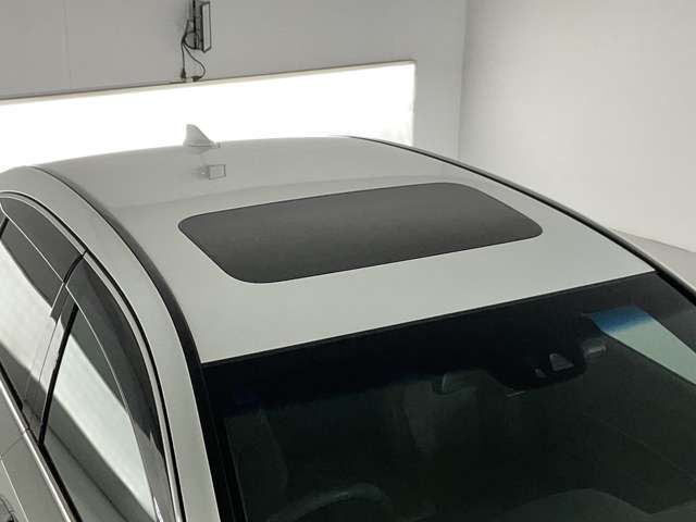 HONDA LEGEND HYBRID 2019 Image 31