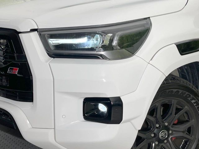 TOYOTA HILUX 4WD 2022 Image 31