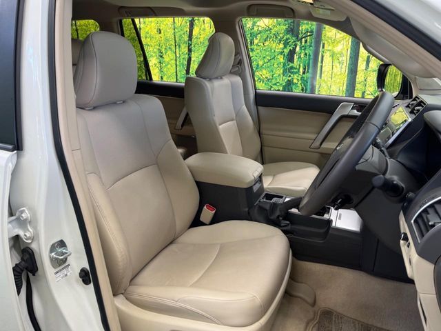 TOYOTA LANDCRUISER PRADO 2023 Image 31