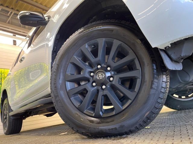 TOYOTA LANDCRUISER PRADO 2023 Image 31