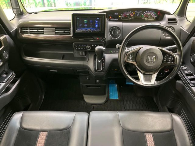 HONDA N BOX CUSTOM 2017 Image 31