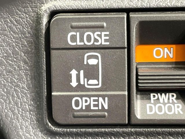 TOYOTA SIENTA 2015 Image 31