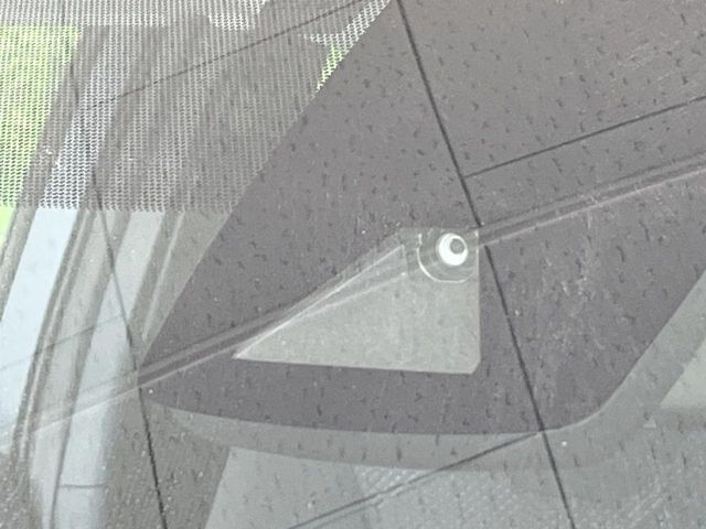 TOYOTA PRIUS PHV 2019 Image 31