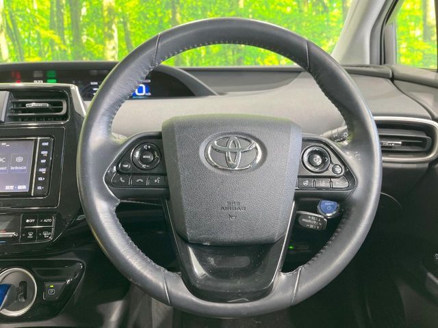 TOYOTA PRIUS PHV 2019 Image 31