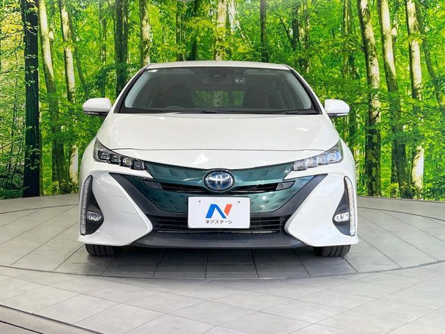 TOYOTA PRIUS PHV 2019 Image 31