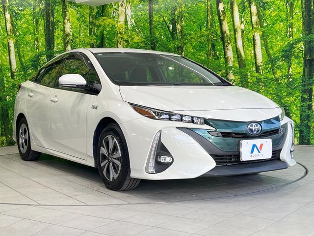 TOYOTA PRIUS PHV 2019 Image 31