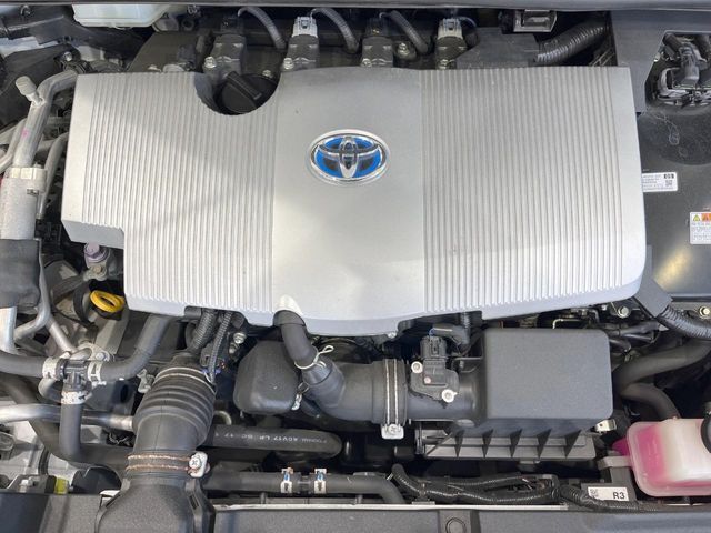 TOYOTA PRIUS PHV 2019 Image 31