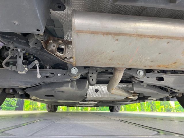 TOYOTA PRIUS PHV 2019 Image 31