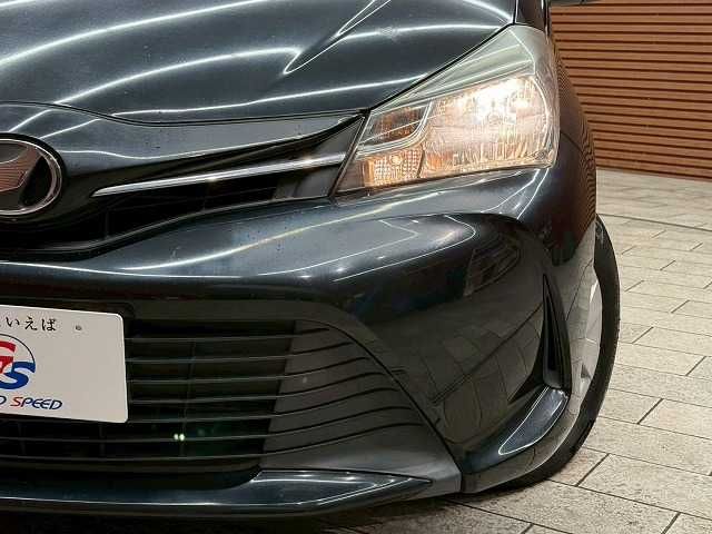 TOYOTA VITZ 2015 Image 31