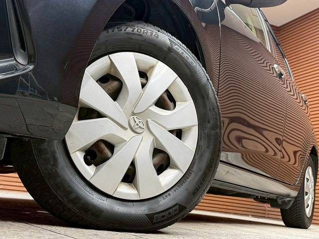 TOYOTA VITZ 2015 Image 31