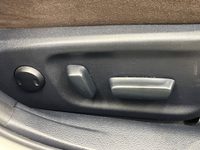 TOYOTA CROWN SEDAN HYBRID 2013 Image 31