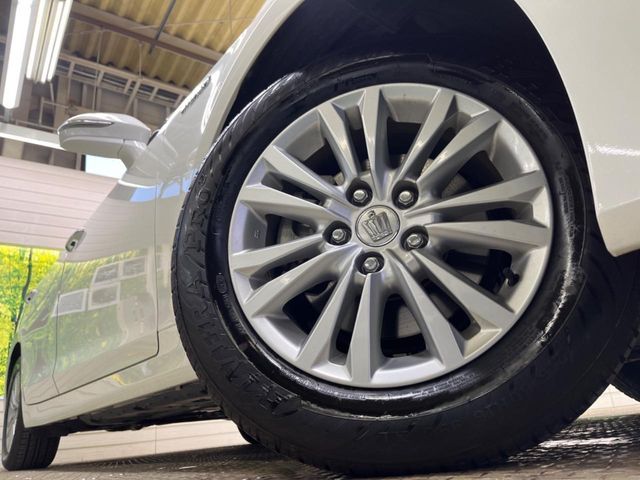 TOYOTA CROWN SEDAN HYBRID 2013 Image 31