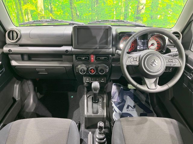 SUZUKI JIMNY NOMADE 2025 Image 31