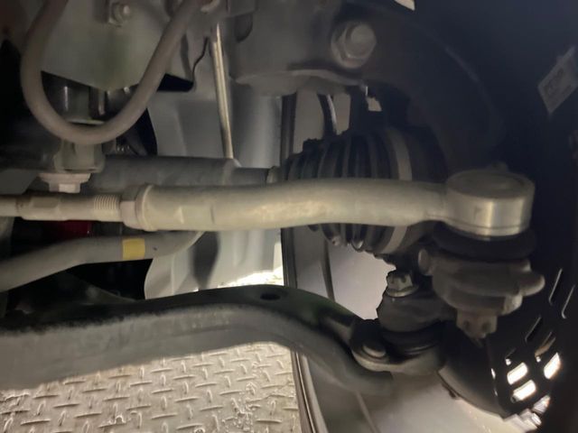 TOYOTA PRIUS 2019 Image 31