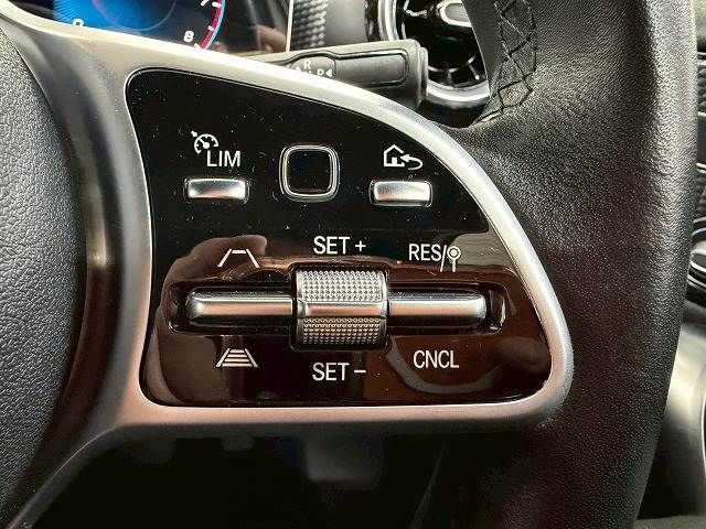 MERCEDES BENZ A CLAS 2019 Image 31