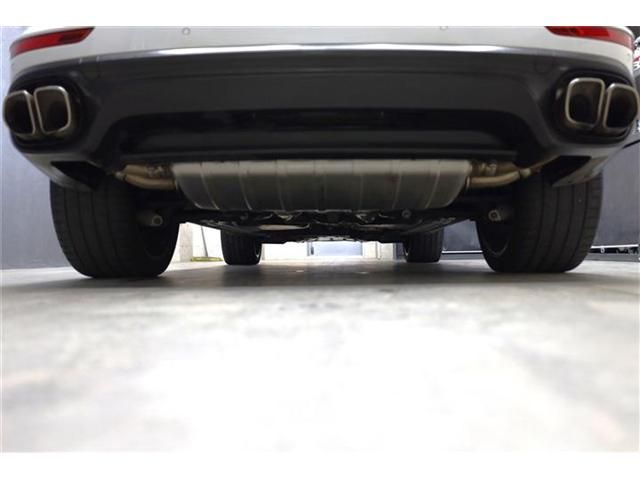 PORSCHE CAYENNE 2015 Image 31