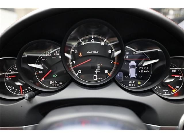 PORSCHE CAYENNE 2015 Image 31