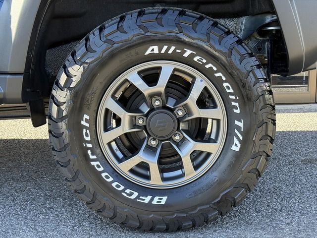 SUZUKI JIMNY NOMADE 2025 Image 31