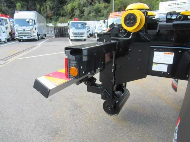 MITSUBISHI FUSOU SUPER GREAT 2025 Image 31