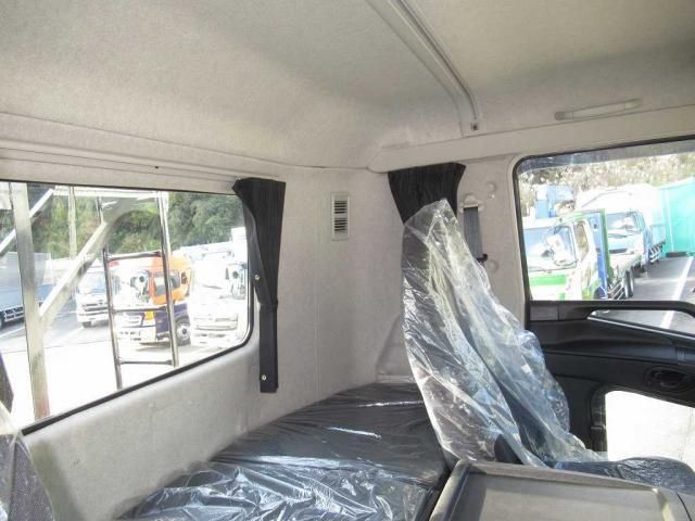 MITSUBISHI FUSOU SUPER GREAT 2025 Image 31