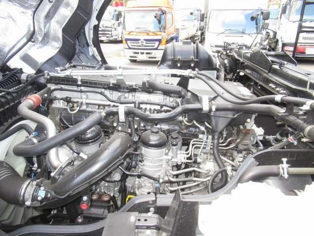 MITSUBISHI FUSOU SUPER GREAT 2025 Image 31