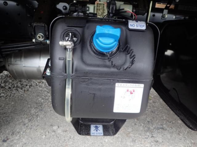 MITSUBISHI CANTER 2025 Image 31