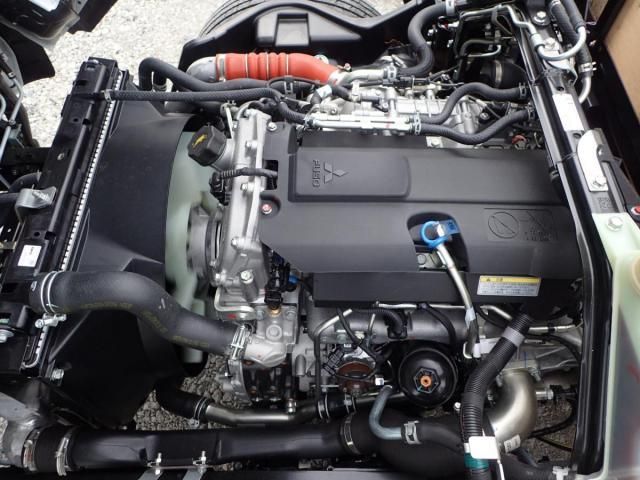 MITSUBISHI CANTER 2025 Image 31