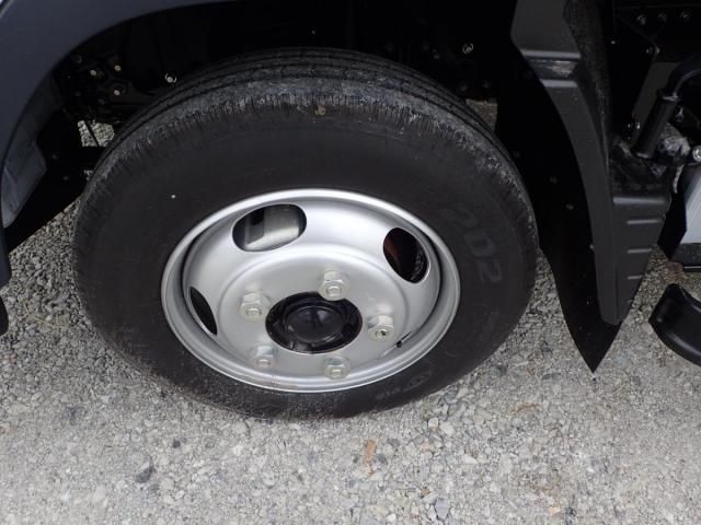 MITSUBISHI CANTER 2025 Image 31