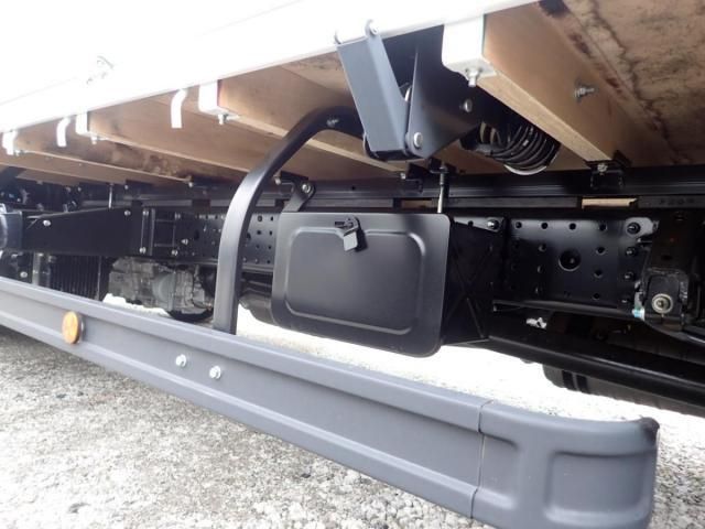 MITSUBISHI CANTER 2025 Image 31