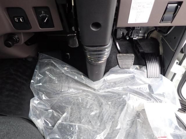 MITSUBISHI CANTER 2025 Image 31