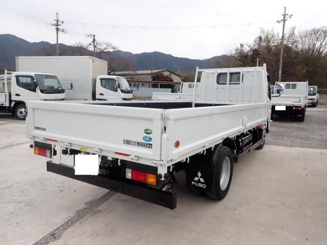 MITSUBISHI CANTER 2025 Image 31