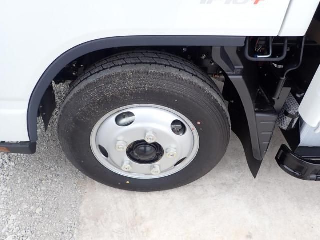 MITSUBISHI CANTER 2025 Image 31