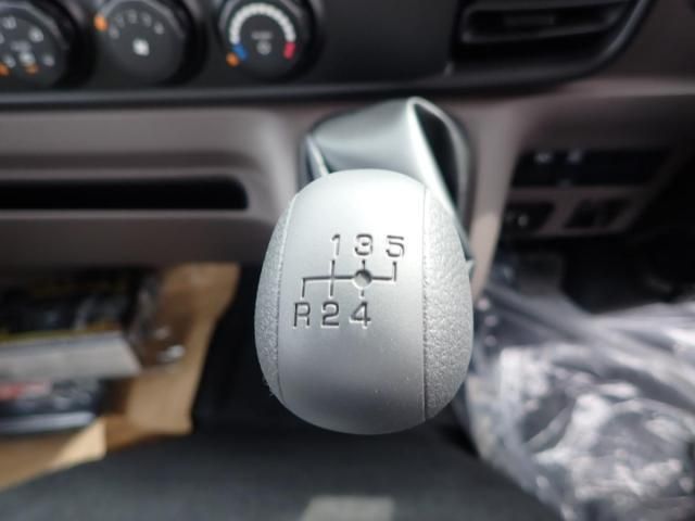 MITSUBISHI CANTER 2025 Image 31