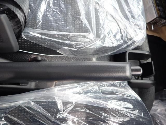 MITSUBISHI CANTER 2025 Image 31