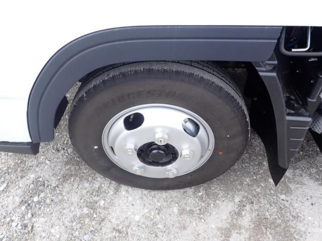 MITSUBISHI CANTER 2025 Image 31