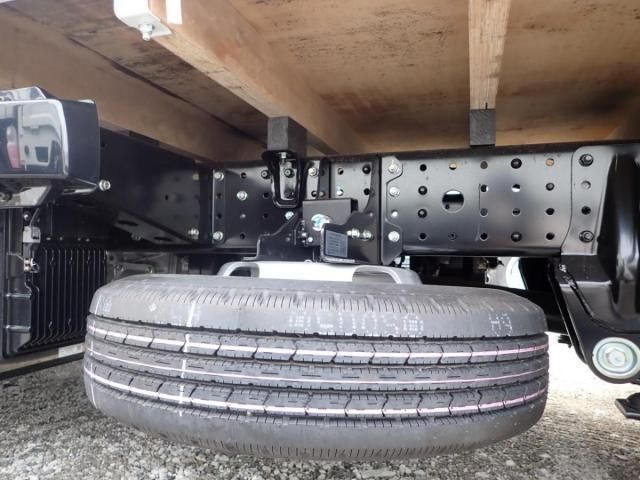 MITSUBISHI CANTER 2025 Image 31