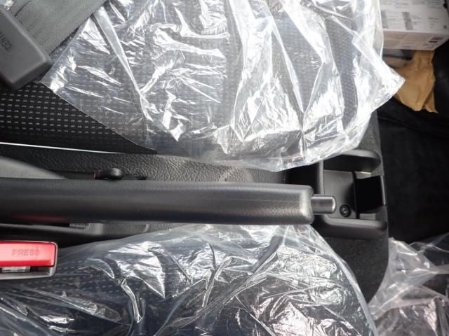 MITSUBISHI CANTER 2025 Image 31