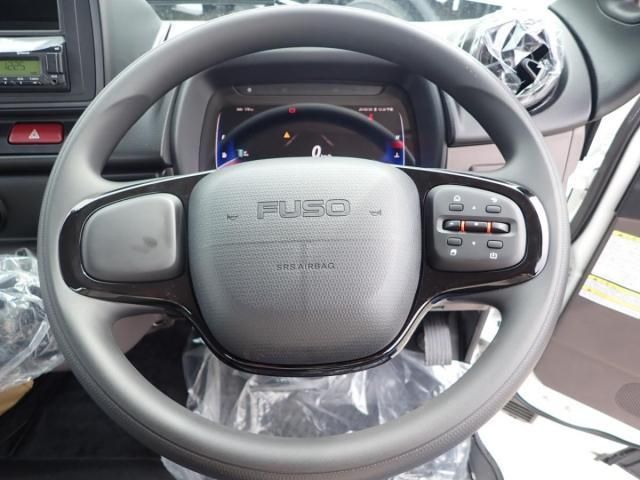 MITSUBISHI CANTER 2025 Image 31