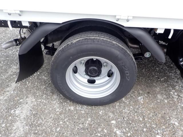 MITSUBISHI CANTER 2025 Image 31