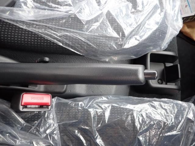 MITSUBISHI CANTER 2025 Image 31