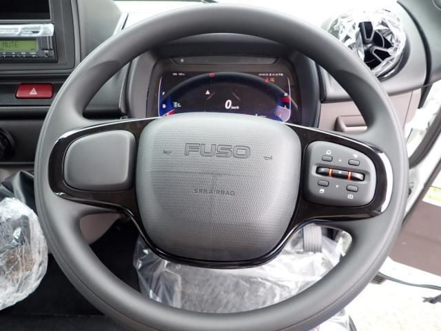 MITSUBISHI CANTER 2025 Image 31