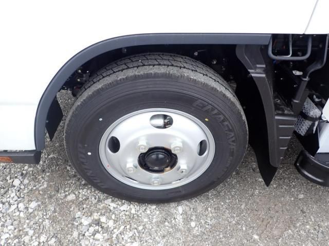 MITSUBISHI CANTER 2025 Image 31