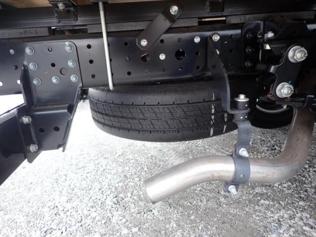 MITSUBISHI CANTER 2025 Image 31