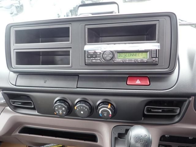 MITSUBISHI CANTER 2025 Image 31