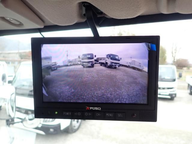 MITSUBISHI CANTER 2025 Image 31