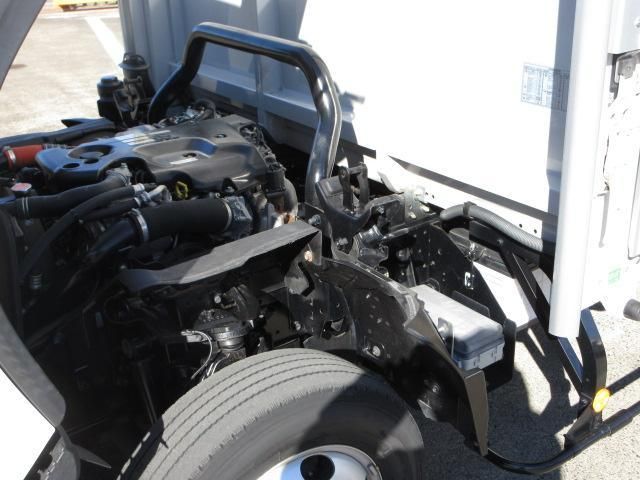 ISUZU ELF 2019 Image 31