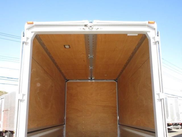 ISUZU ELF 2019 Image 31