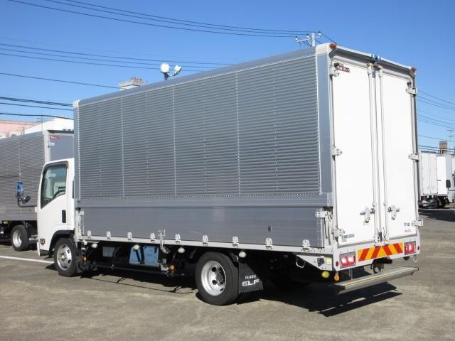 ISUZU ELF 2019 Image 31