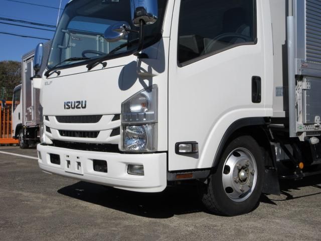 ISUZU ELF 2019 Image 31